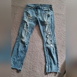 28x28 distressed denim jeans